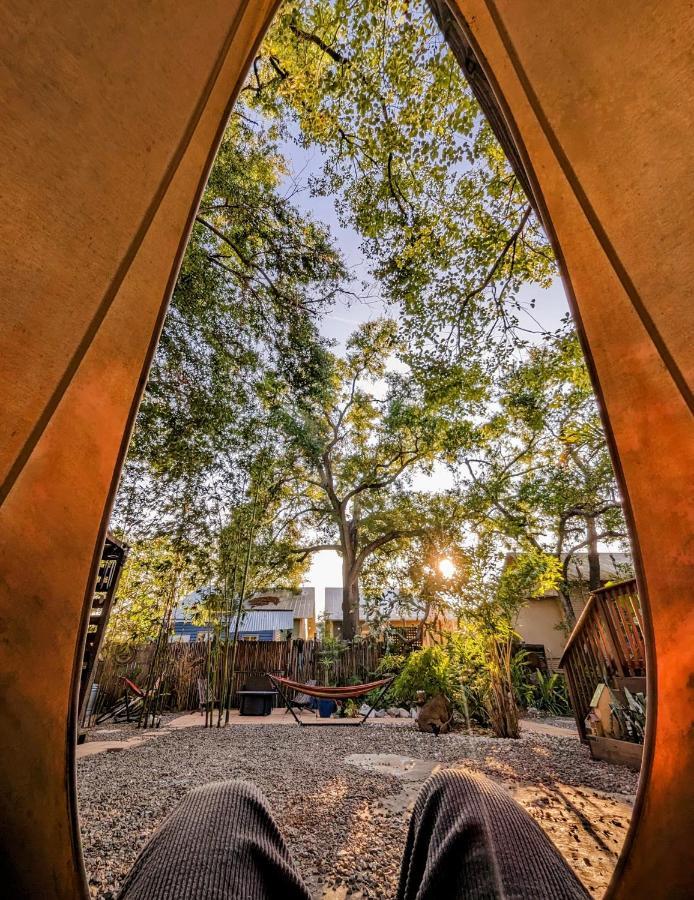 Cozy Af Tiny-House Oasis Villa Tampa Bagian luar foto